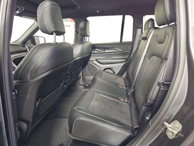 2023 Jeep Grand Cherokee Altitude 4x4