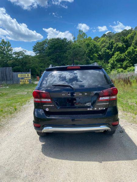 2020 Dodge Journey Crossroad