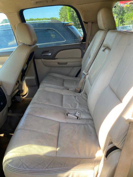 2011 GMC Yukon SLE
