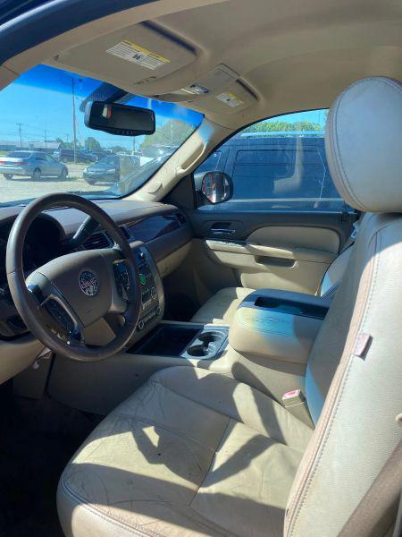 2011 GMC Yukon SLE
