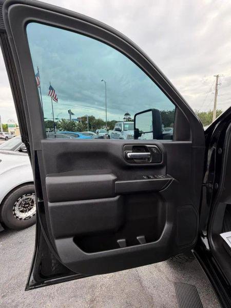 2020 Chevrolet Silverado 2500HD 4WD Crew Cab Standard Bed Custom