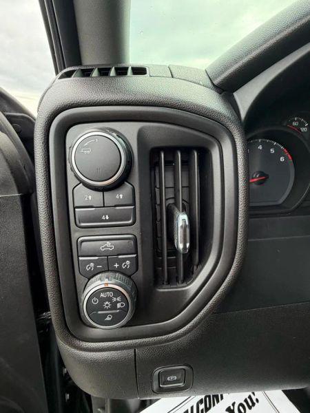 2020 Chevrolet Silverado 2500HD 4WD Crew Cab Standard Bed Custom