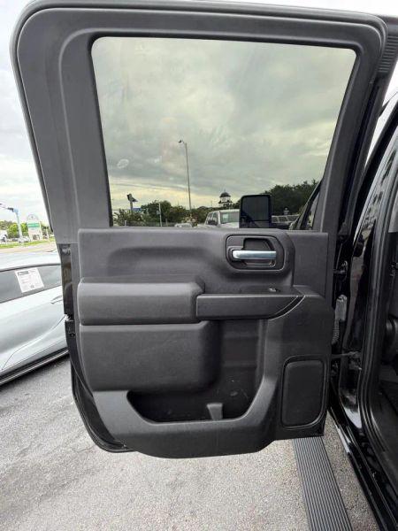 2020 Chevrolet Silverado 2500HD 4WD Crew Cab Standard Bed Custom