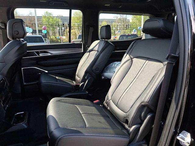 2026 Jeep Grand Wagoneer Upland 4x4