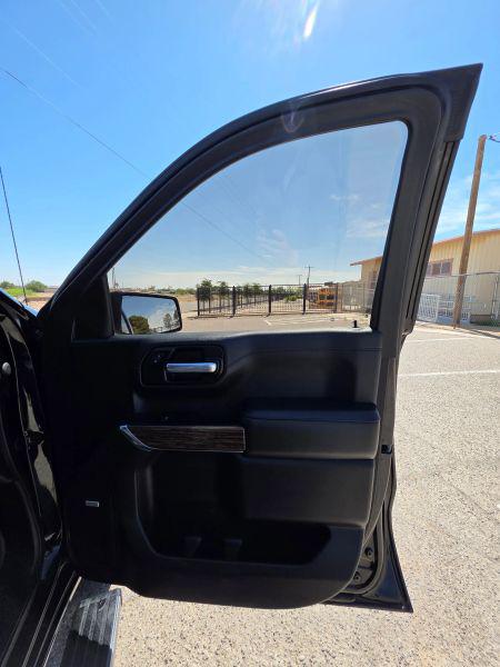 2021 Chevrolet Silverado 1500 4WD Crew Cab Short Bed High Country
