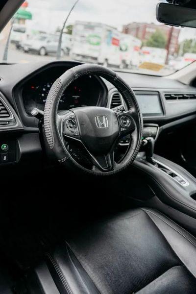 2020 Honda HR-V AWD Touring