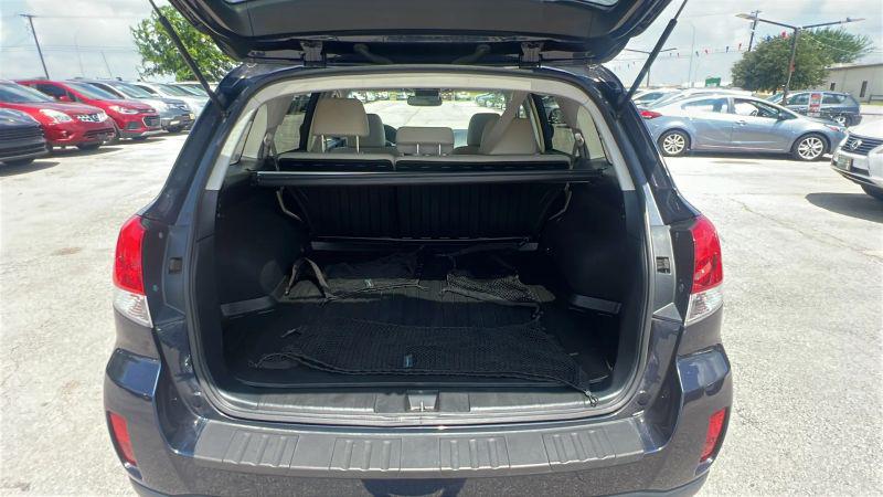 2013 Subaru Outback 2.5i Limited