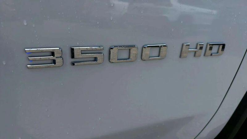 2023 Chevrolet Silverado 3500HD 4WD Double Cab Long Bed WT