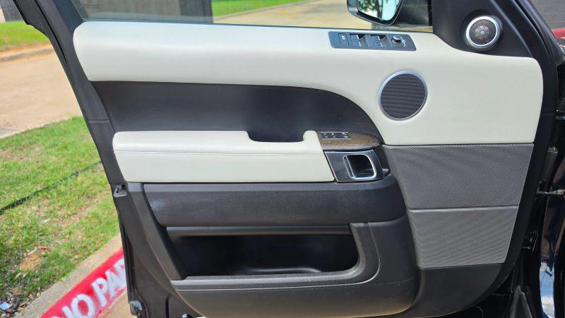 2016 Land Rover Range Rover Sport 5.0L V8 Supercharged Dynamic