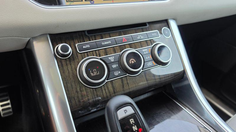 2016 Land Rover Range Rover Sport 5.0L V8 Supercharged Dynamic