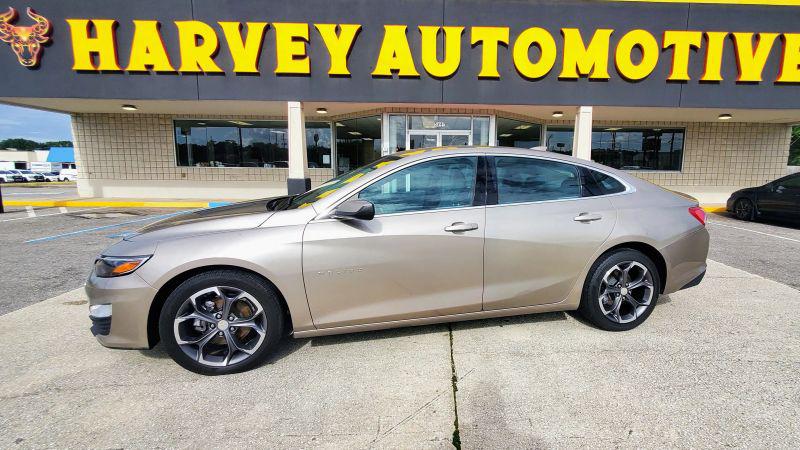 2022 Chevrolet Malibu FWD LT