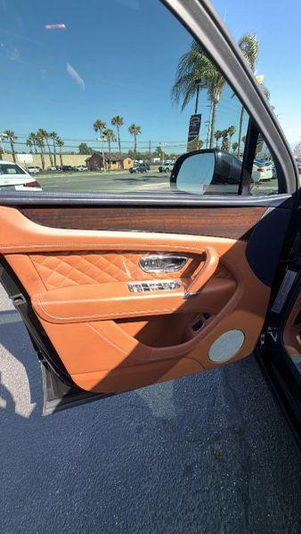 2019 Bentley Bentayga V8