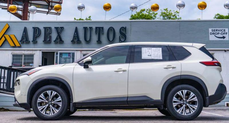 2021 Nissan Rogue SV FWD