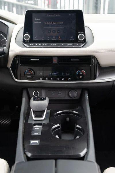 2021 Nissan Rogue SV FWD