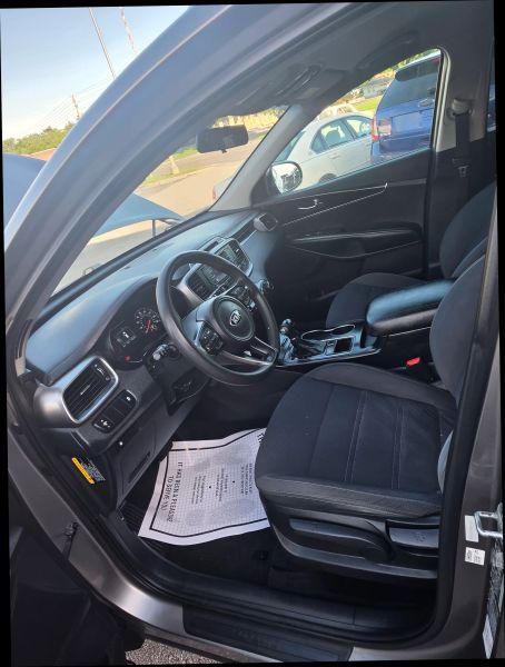 2017 Kia Sorento 2.4L LX