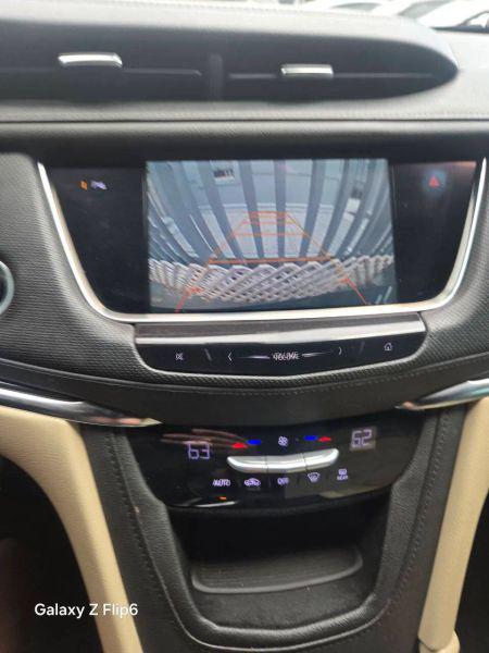 2017 Cadillac XT5 Standard