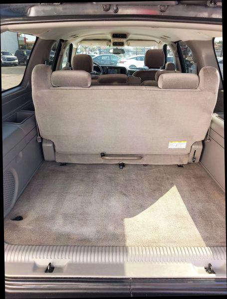 2005 GMC Yukon XL SLE