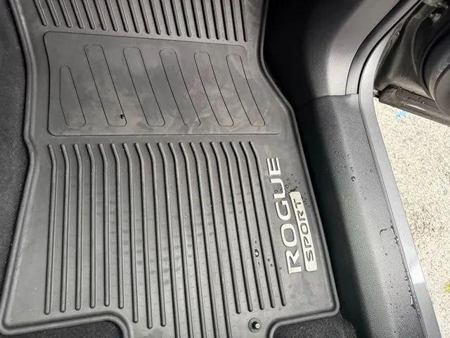 2017 Nissan Rogue Sport SL