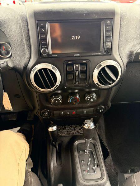 2014 Jeep Wrangler Unlimited Sahara