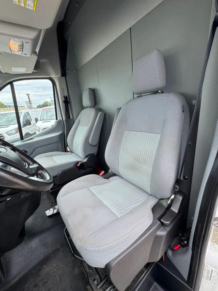2019 Ford Transit w/Sliding Side Door w/LWB
