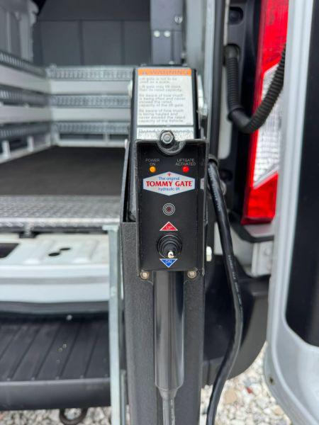 2019 Ford Transit w/Sliding Side Door w/LWB