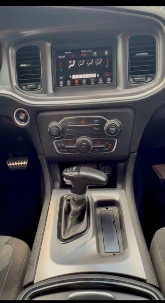 2020 Dodge Charger SXT RWD