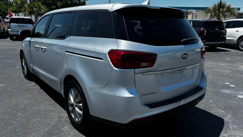 2019 Kia Sedona L