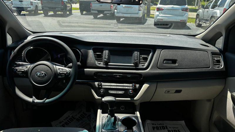 2019 Kia Sedona L