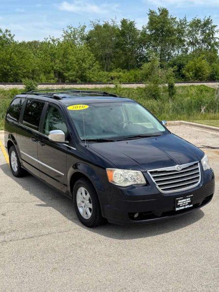 2010 Chrysler Town & Country Touring Plus