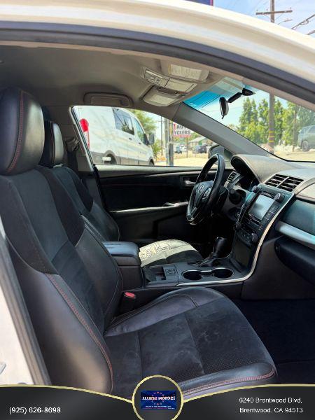 2017 Toyota Camry XSE