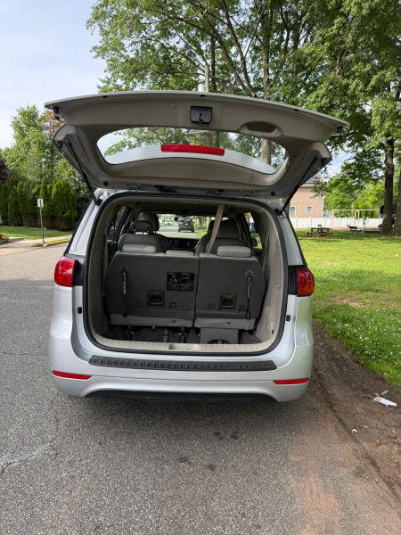 2018 Kia Sedona L