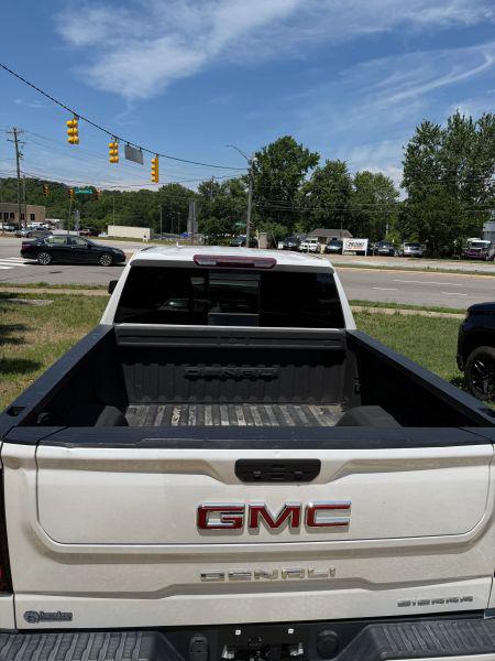 2021 GMC Sierra 1500 4WD Crew Cab Short Box Denali