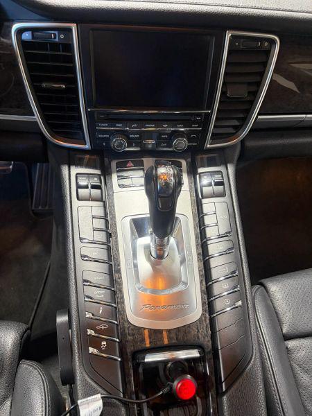 2011 Porsche Panamera S