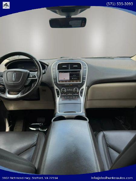 2019 Lincoln Nautilus Select