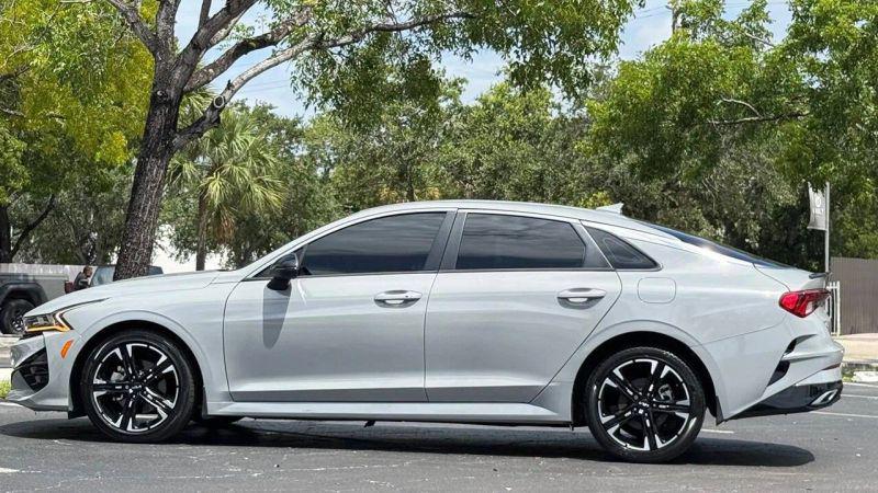 2023 Kia K5 GT-Line
