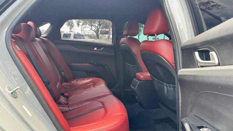 2023 Kia K5 GT-Line