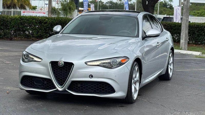 2018 Alfa Romeo Giulia Ti Sport AWD