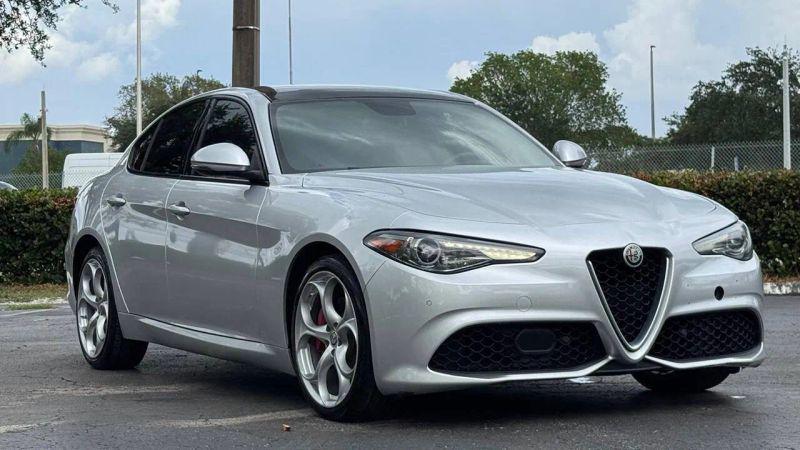 2018 Alfa Romeo Giulia Ti Sport AWD