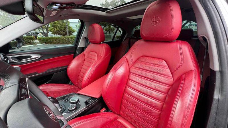 2018 Alfa Romeo Giulia Ti Sport AWD