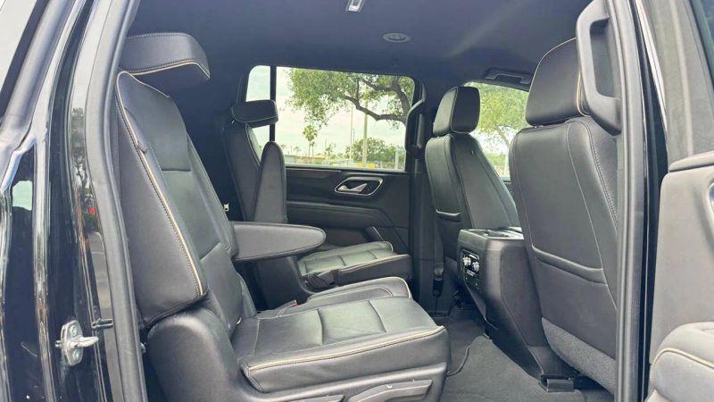 2021 GMC Yukon XL 2WD SLT
