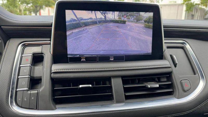 2021 GMC Yukon XL 2WD SLT