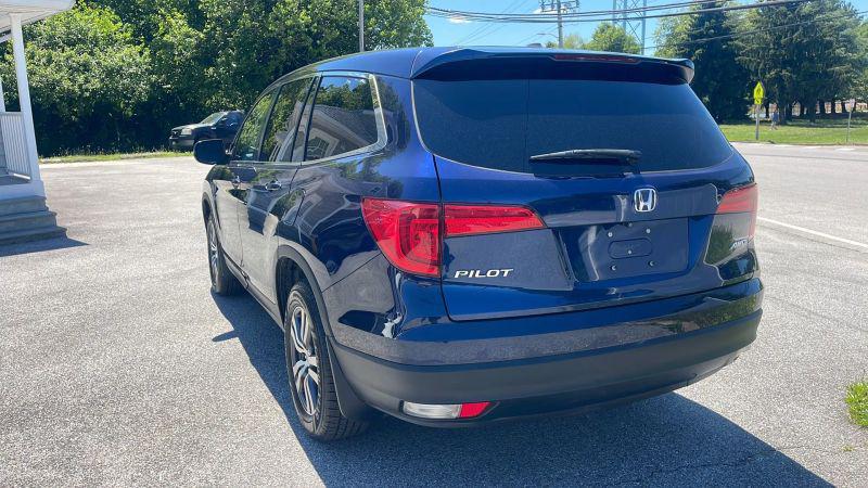 2017 Honda Pilot EX