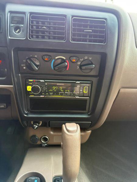 2004 Toyota Tacoma PreRunner V6