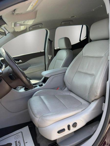 2017 GMC Acadia SLT-2