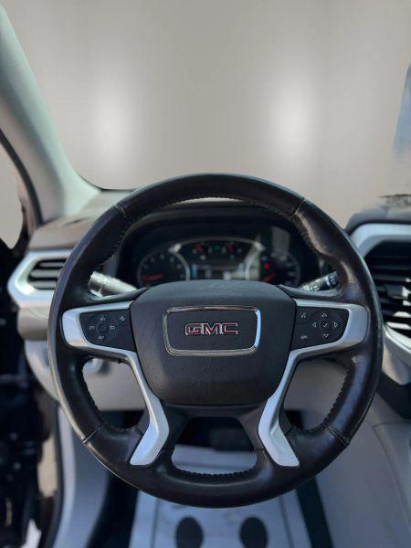 2017 GMC Acadia SLT-2