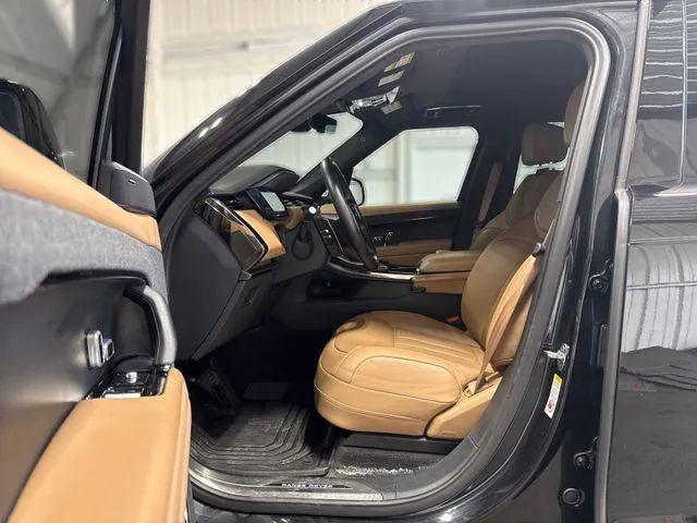 2025 Land Rover Range Rover Sport P360 SE