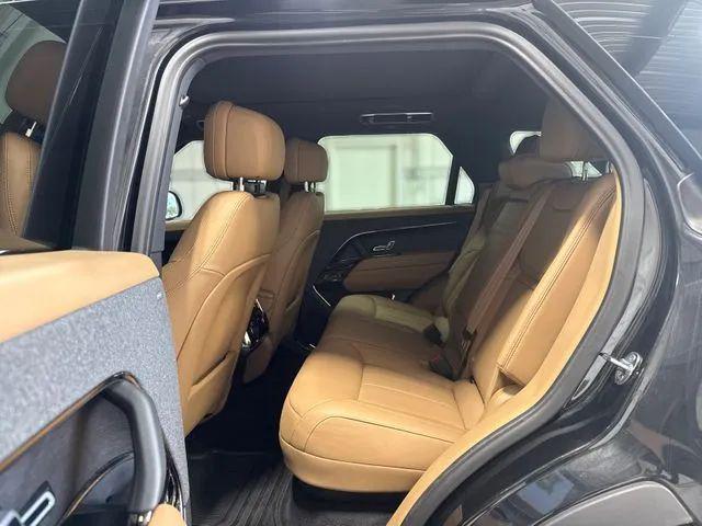 2025 Land Rover Range Rover Sport P360 SE