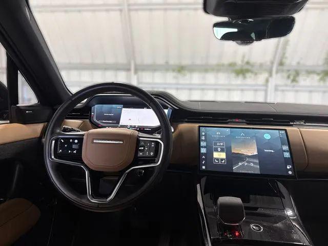 2025 Land Rover Range Rover Sport P360 SE