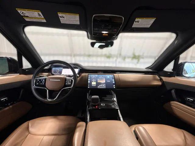 2025 Land Rover Range Rover Sport P360 SE