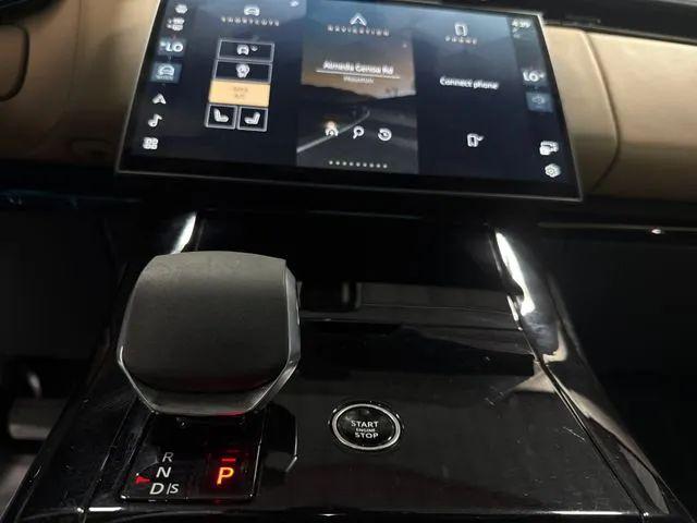 2025 Land Rover Range Rover Sport P360 SE